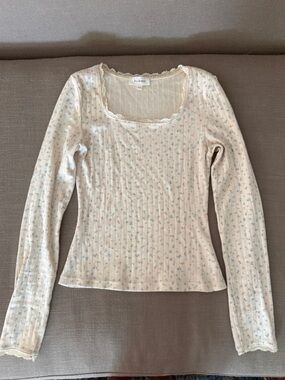bohme Cream Long Sleeve Floral Top with Lace Trim